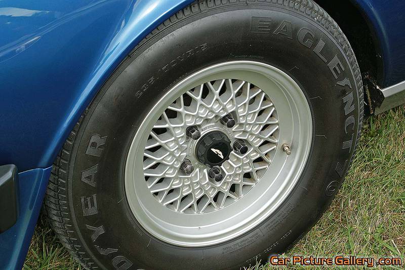 1985 Aston Martin V8 Volante Wheel