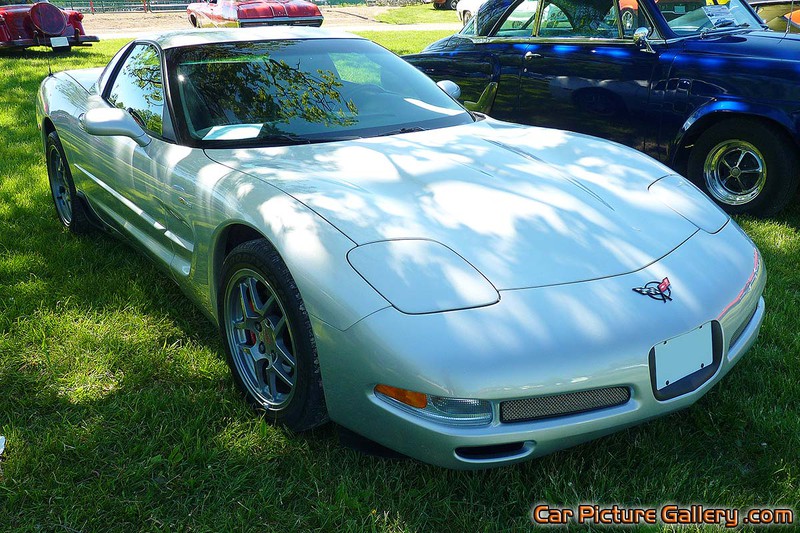 2001 Z06 Corvette Front Right