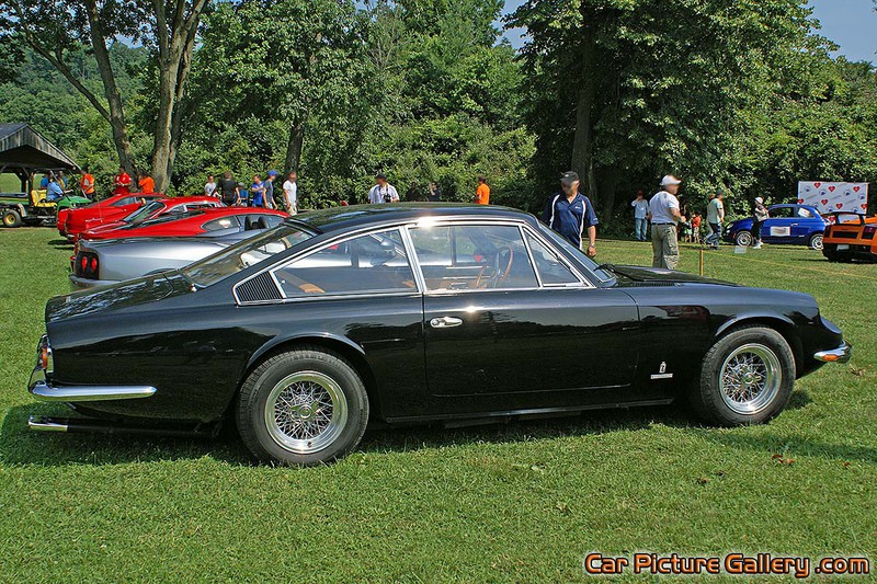 1969 Ferrari 365 GT 2+2 Right Side
