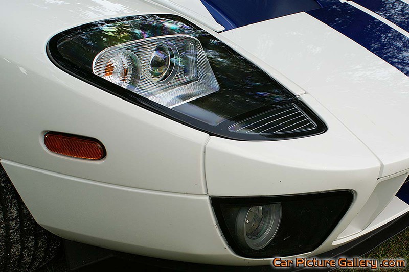 Ford GT Headlight