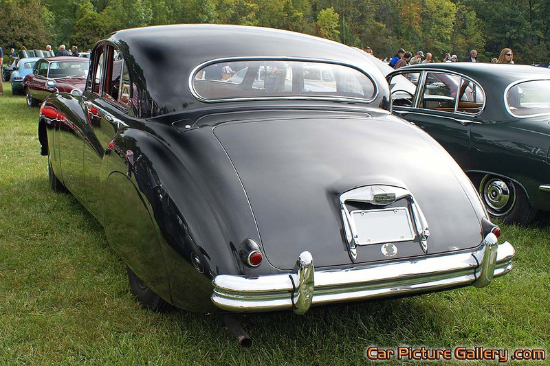 1953 Jaguar MK VII Rear Left