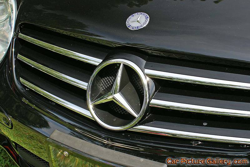Mercedes SL55 AMG Roadster Grill
