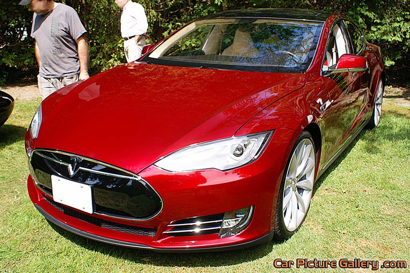 Picture of a Model S P85