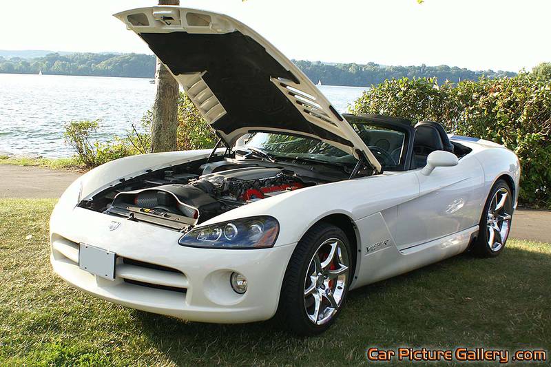 Picture of a Viper SRT 10