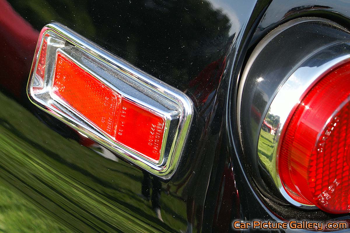 Ferrari 365 GTS 4 Rear Side Marker Color Photograph