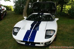 Ford GT Pictures